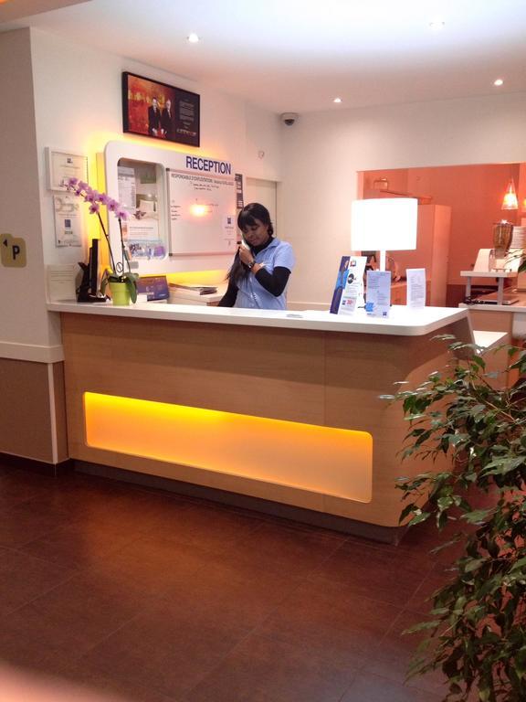 Ibis Budget Saint-Quentin Centre Gare Exteriör bild