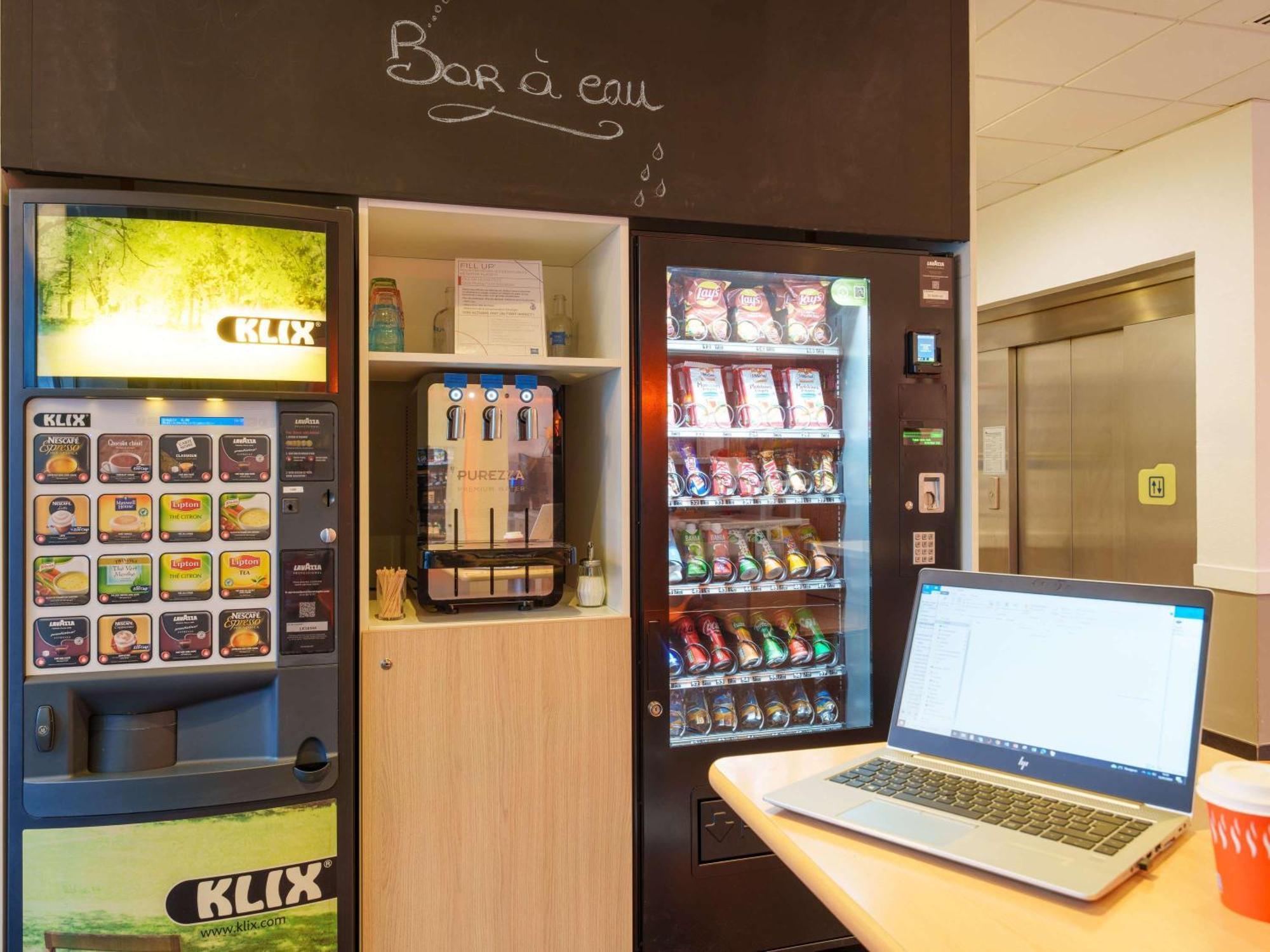 Ibis Budget Saint-Quentin Centre Gare Exteriör bild