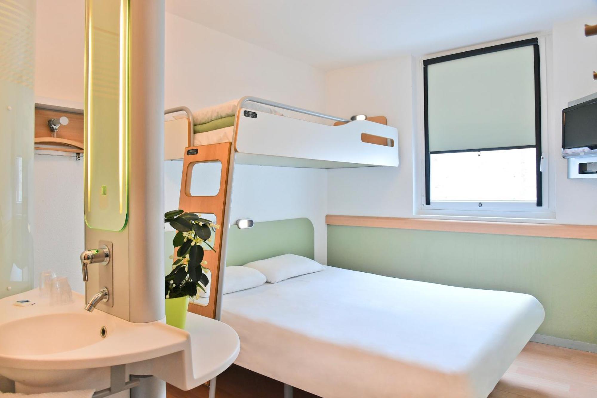 Ibis Budget Saint-Quentin Centre Gare Exteriör bild
